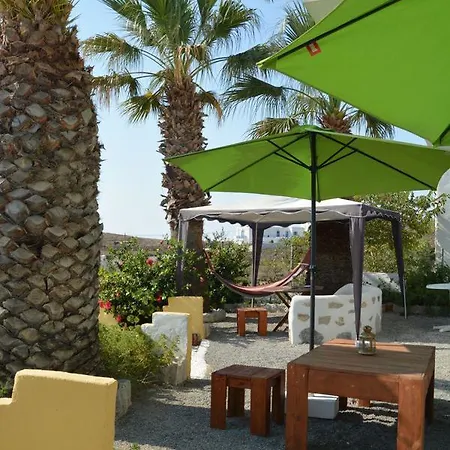 Poseidon Aparthotel 2*